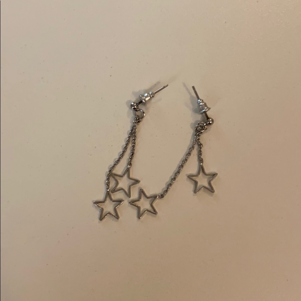 Brandy melville star earrings!!